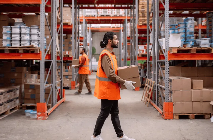Manufacturing and supply chain digital experience showcasing operations inventory and logistics workflows across devices